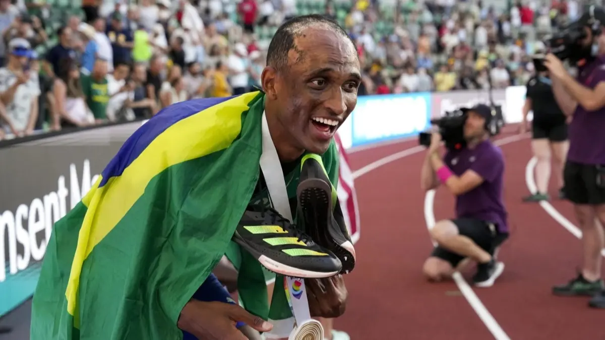 Alison dos Santos of Brazil