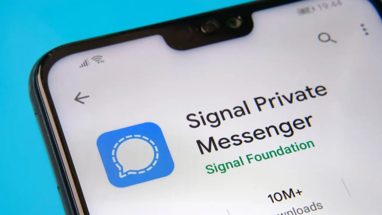 All About Signal App Used by Trump Aides to Share Attack Plans, Can It Be Hacked? All About Signal App Used by Trump Aides to Share Attack Plans, Can It Be Hacked?