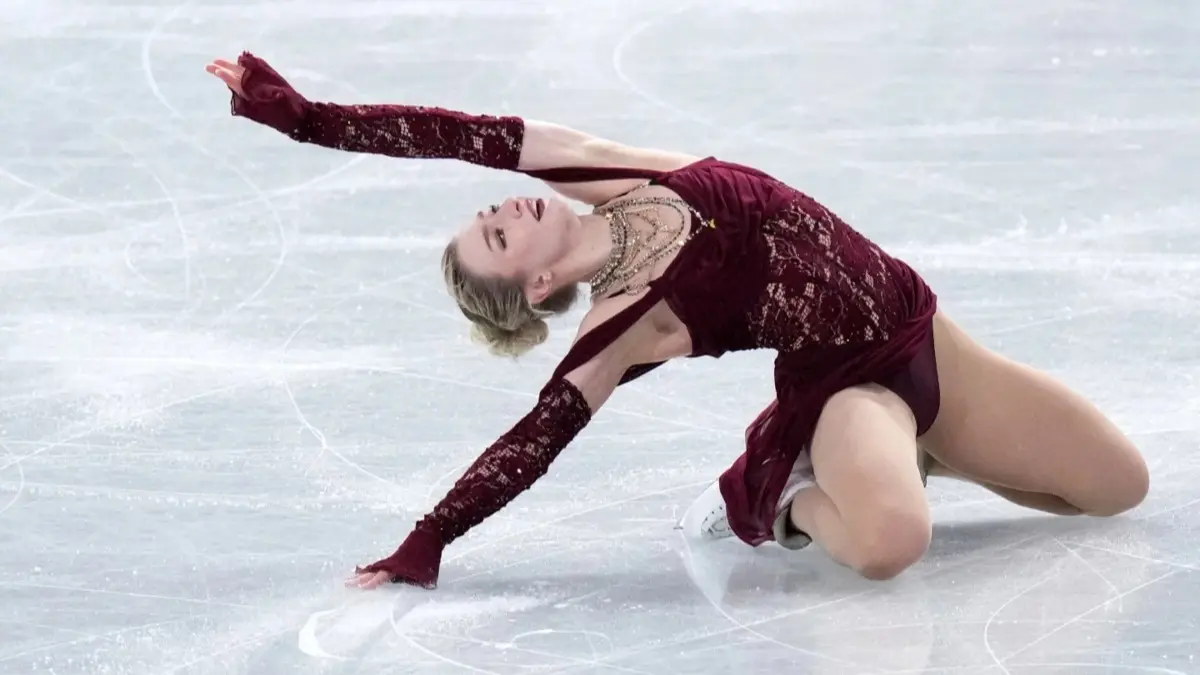 Amber Glenn performs for the United States