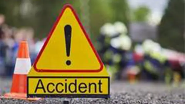 Nagpur: Software Engineer Dies as Car Crashes Into Truck Taking U-Turn on Samruddhi Expressway Nagpur: Software Engineer Dies as Car Crashes Into Truck Taking U-Turn on Samruddhi Expressway