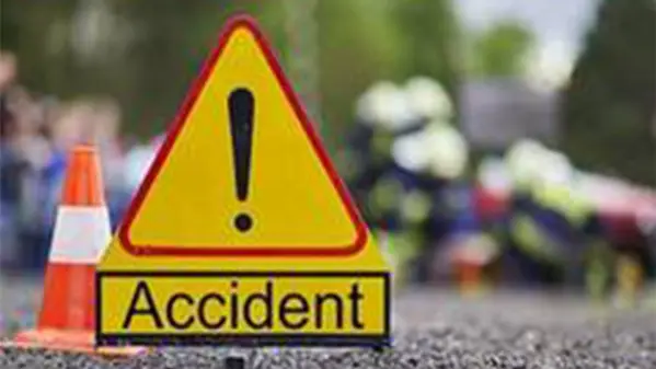 BREAKING: 68-Year-Old Woman Killed, 14 Injured In Car Accident On Ayodhya-Prayagraj Highway Woman Killed, 14 Injured In Car Accident On Ayodhya-Prayagraj Highway