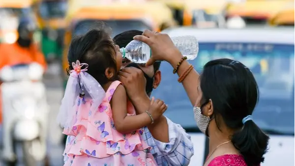 Delhi's Mungeshpur Scorches At 48.8 Degrees