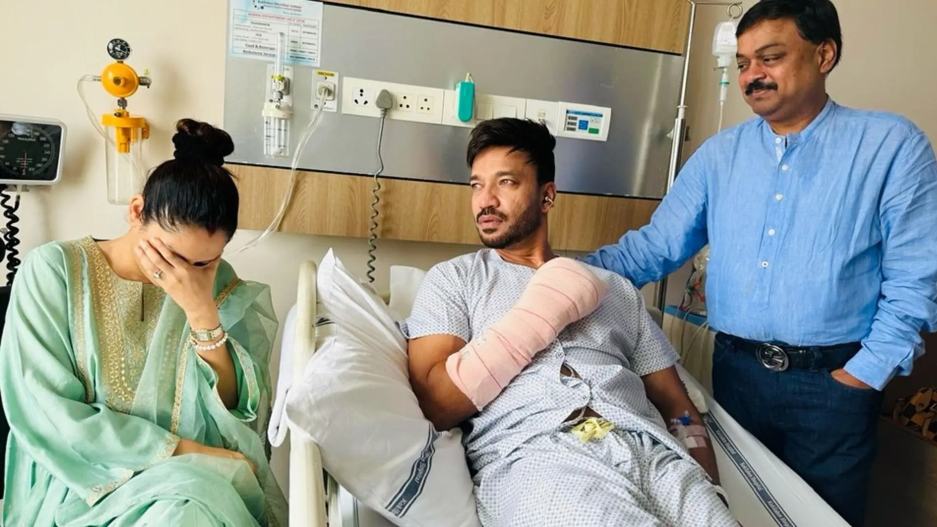 Ankita Lokhande Husband Vicky Jain Hospitalised