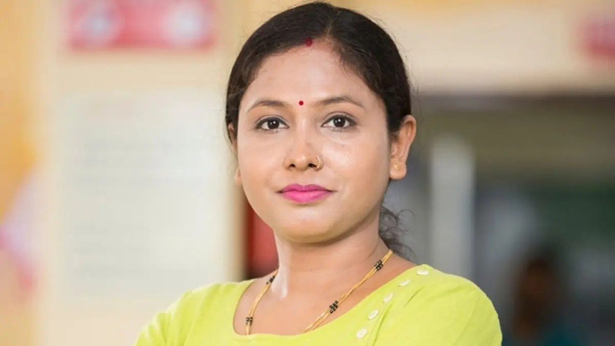 anti ageing skin treatment using banana and honey face pack to look young