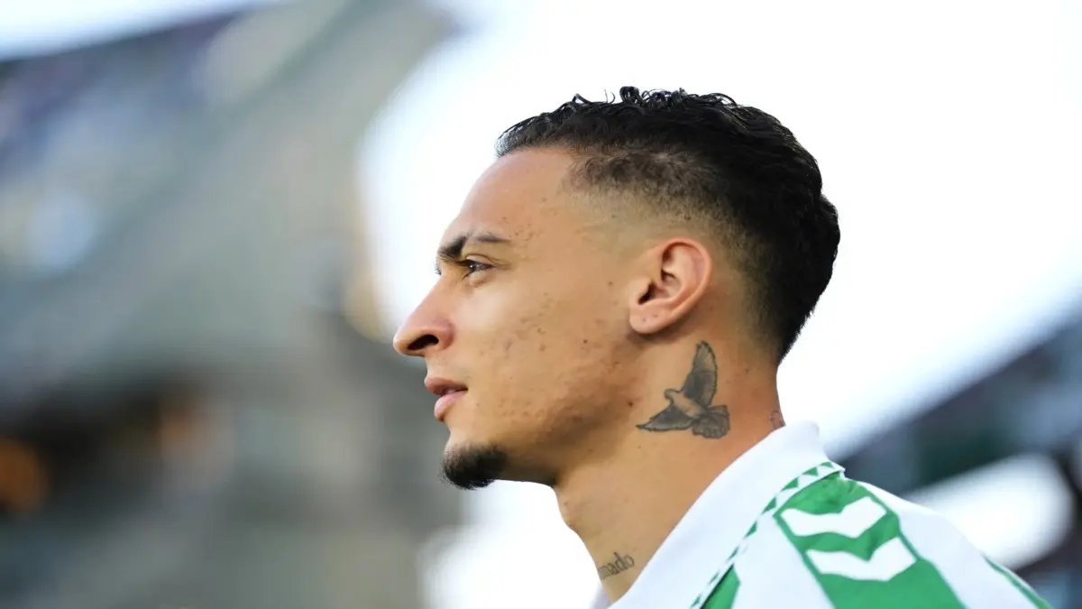 Manchester United Strike Antony Deal With Real Betis, Significant Sell-on Clause Included In €25m Transfer: Reports Antony to join Real Betis from Manchester United