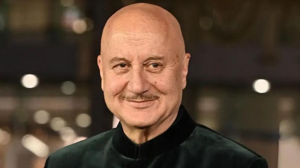 Anupam kher' photo was printed on ₹500 currency in Ahmedabad
