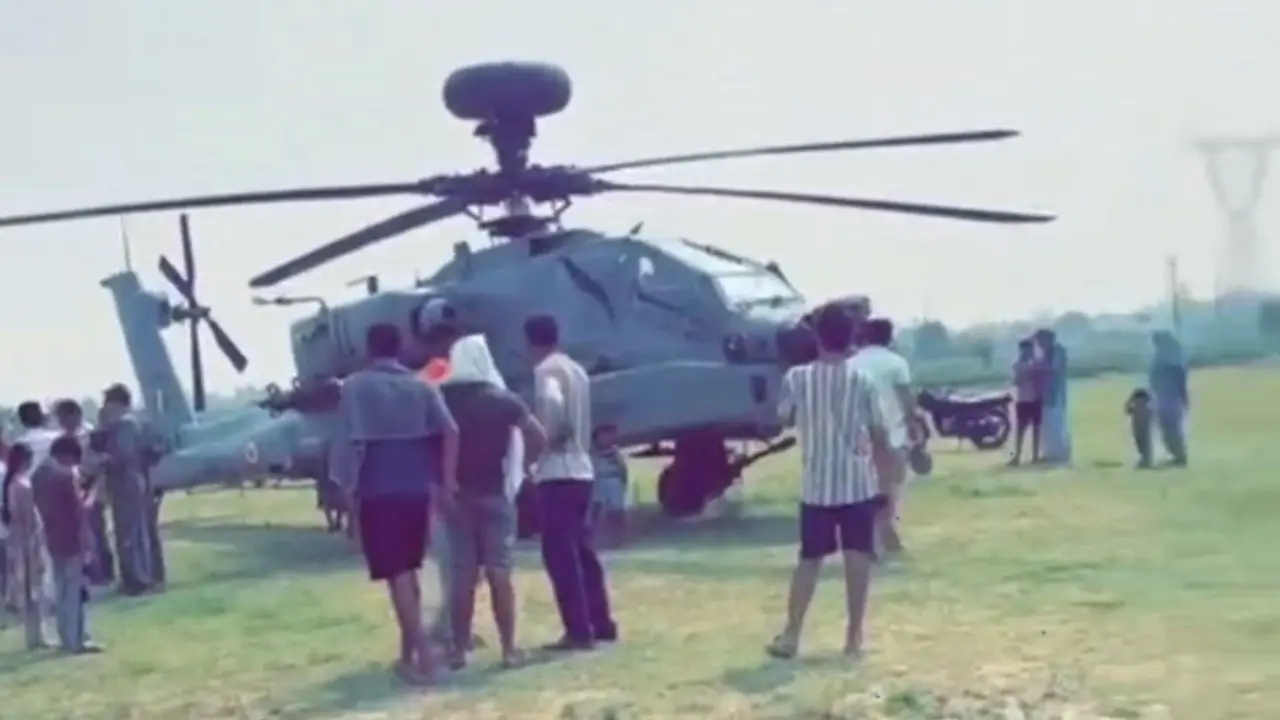 Apache Helicopter Emergency Landing in Pathankot