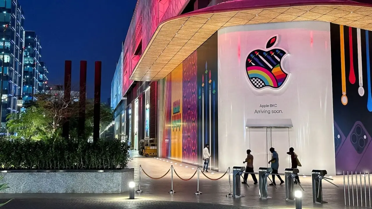 Apple CEO Tim Cook Says New Apple Stores Coming to Noida, Pune, Bengaluru In 2025 Apple BKC