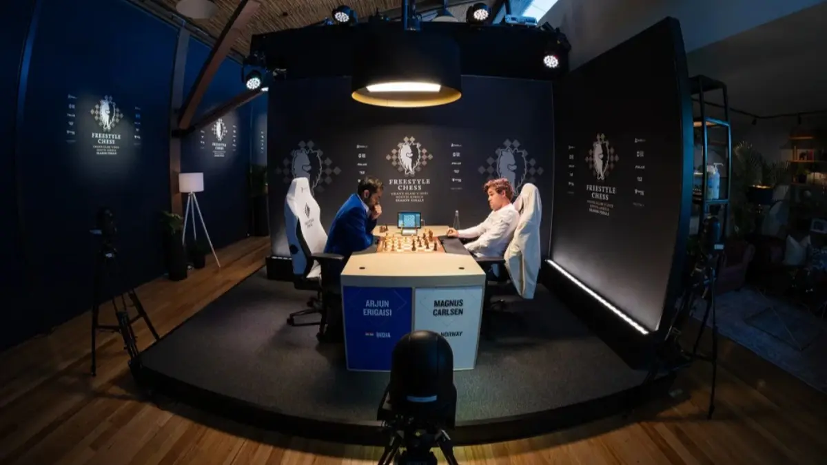 Arjun Erigaisi, Magnus Carlsen