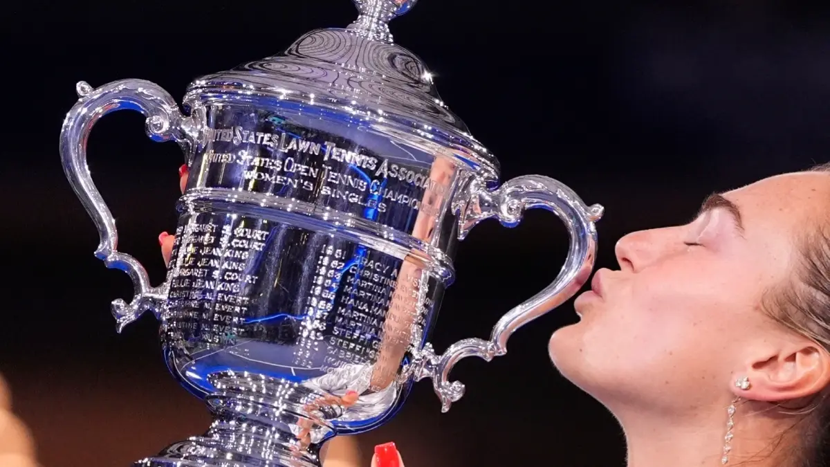 Aryna Sabalenka celebrates her US Open win