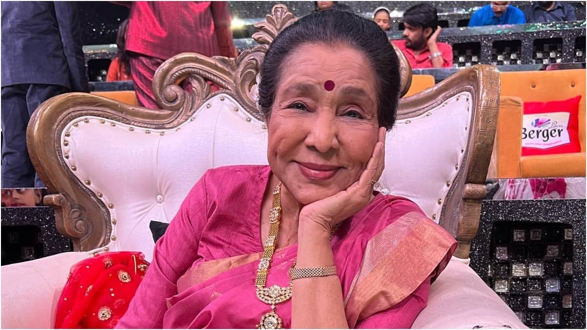 Asha Bhosle Health Update: अब कैसी है आशा भोसले की तबीयत? अस्पताल से आया पहला अपडेट, ब्रीच कैंडी अस्पताल में इलाज जारी