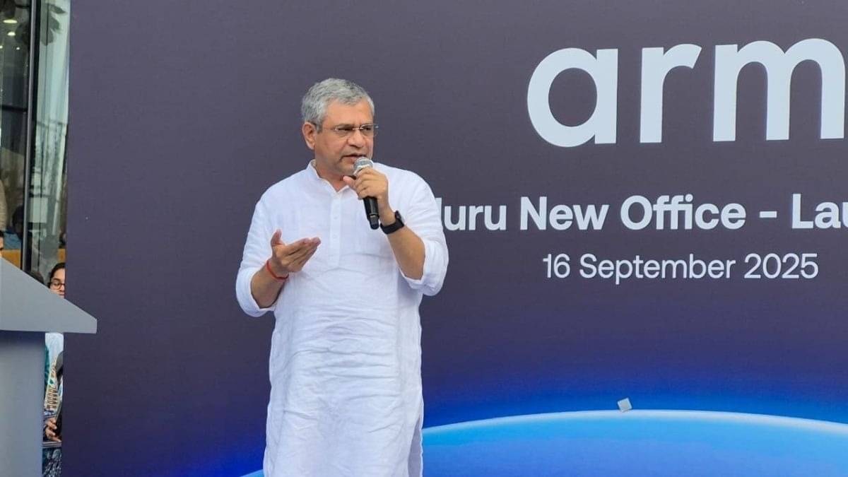 ashwini vaishnaw move to Zoho 