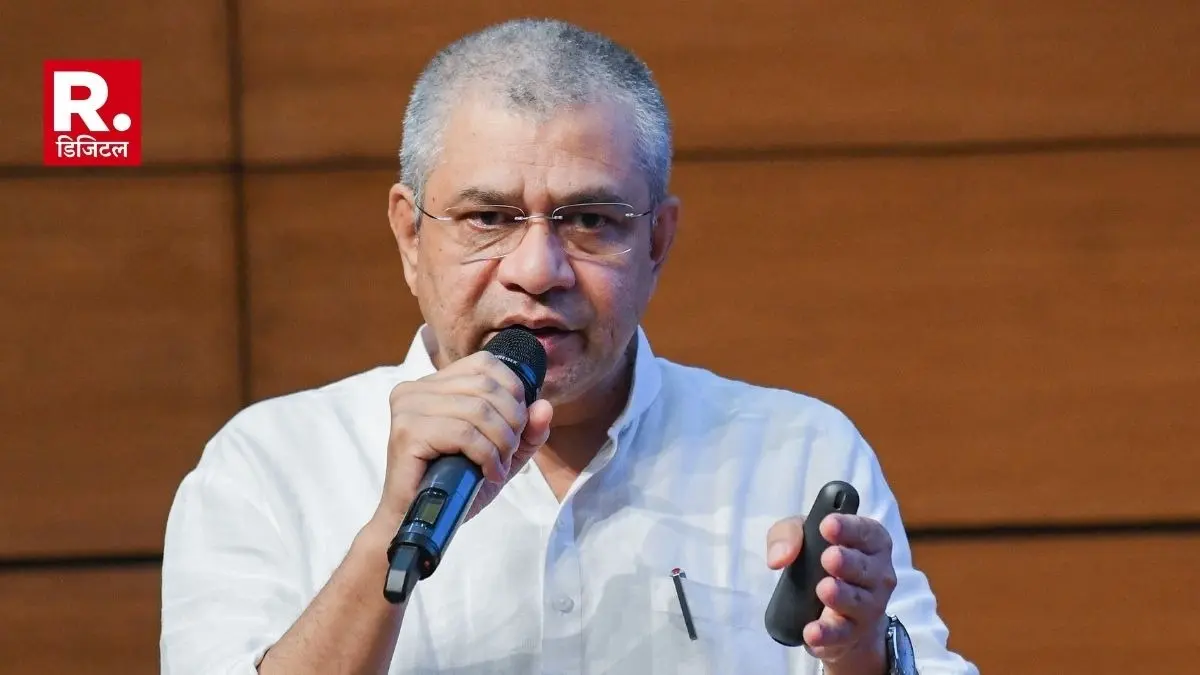 Ashwini Vaishnaw speaks during a cabinet briefing