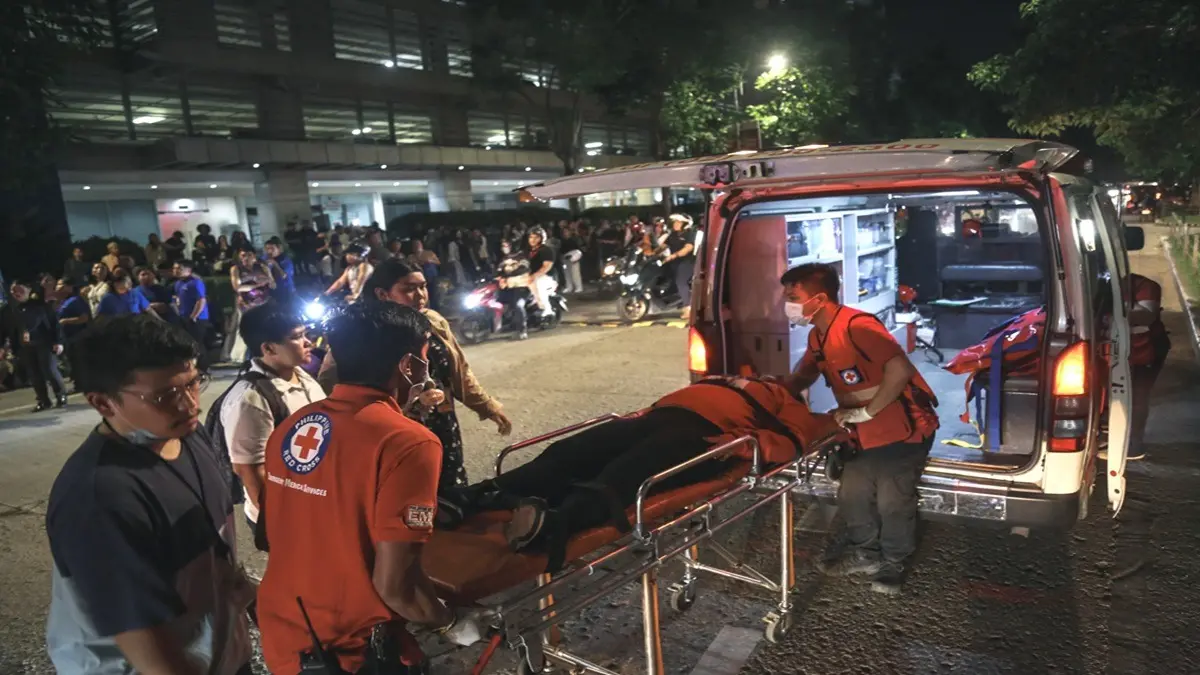 At Least 20 Killed As Deadly 6.9 Magnitude Earthquake Strikes Philippines At Least 20 Killed As Deadly 6.9 Magnitude Earthquake Strikes Philippines