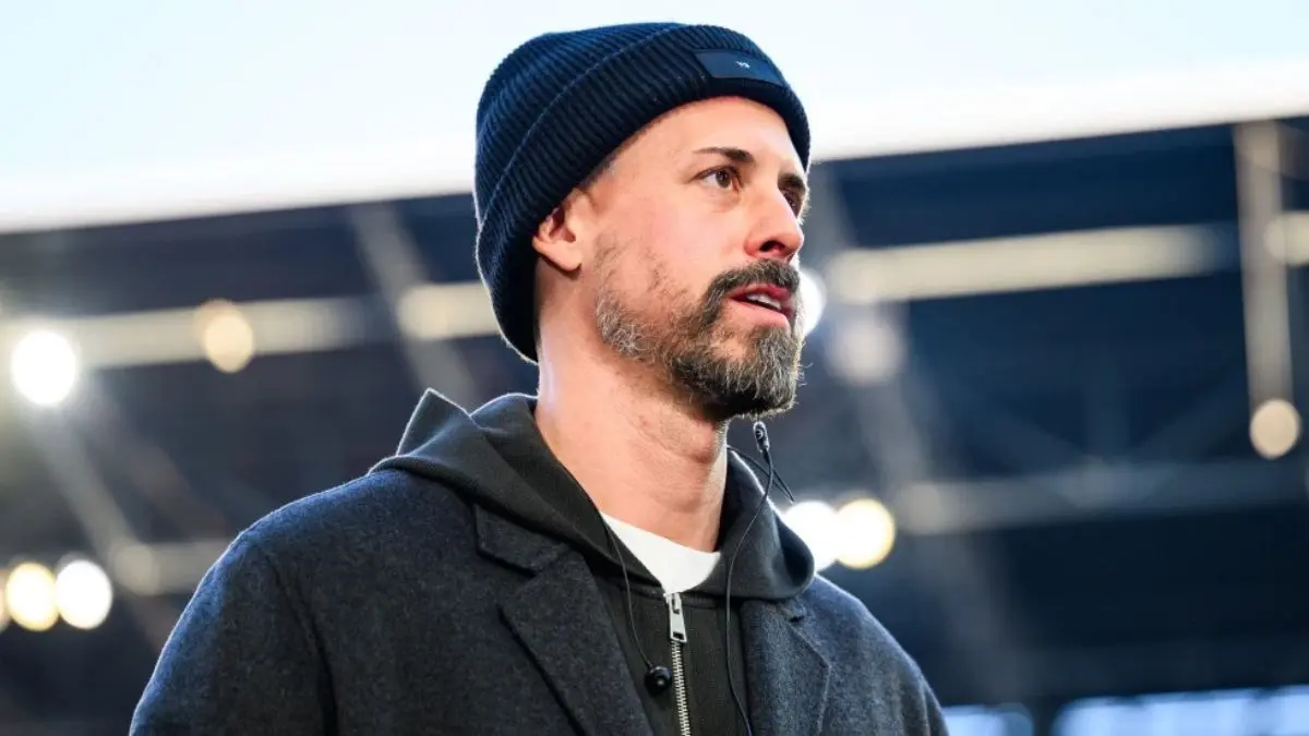 Augsburg’s head coach Sandro Wagner