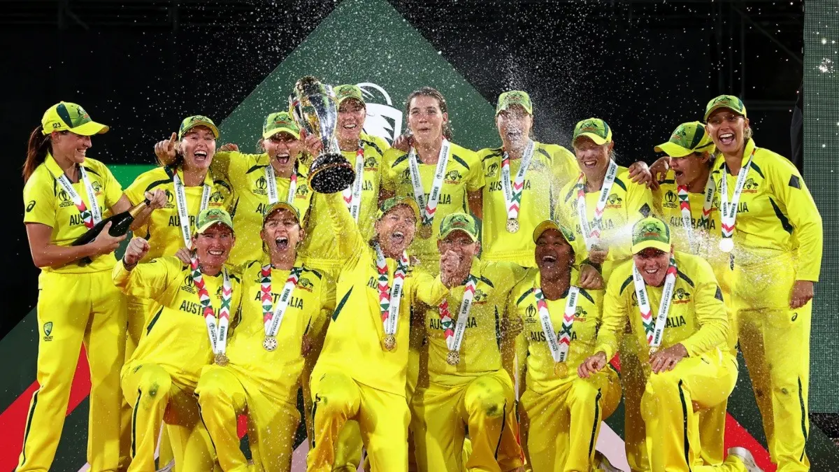 Sophie Molineux Makes Her Return, Alyssa Healy Named Captain As Australia Announce 15-Member Squad For Women's World Cup 2025 Australian players celebrate with the trophy after winning the ICC Women's World Cup 2022