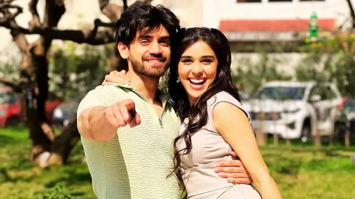 Avinash Mishra Eisha Singh