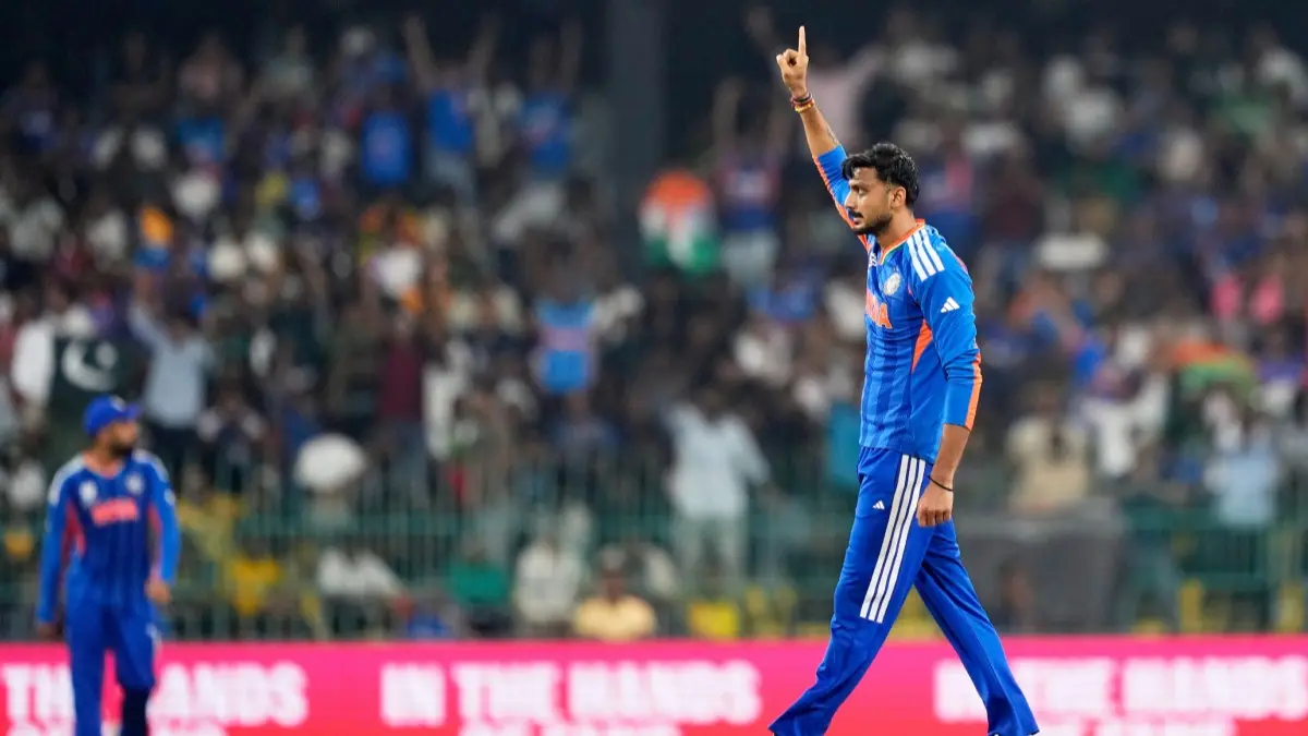 Veteran Cricketer Calls For Inclusion of Axar Patel After India's Disastrous Start in T20 World Cup Super 8 Axar Patel