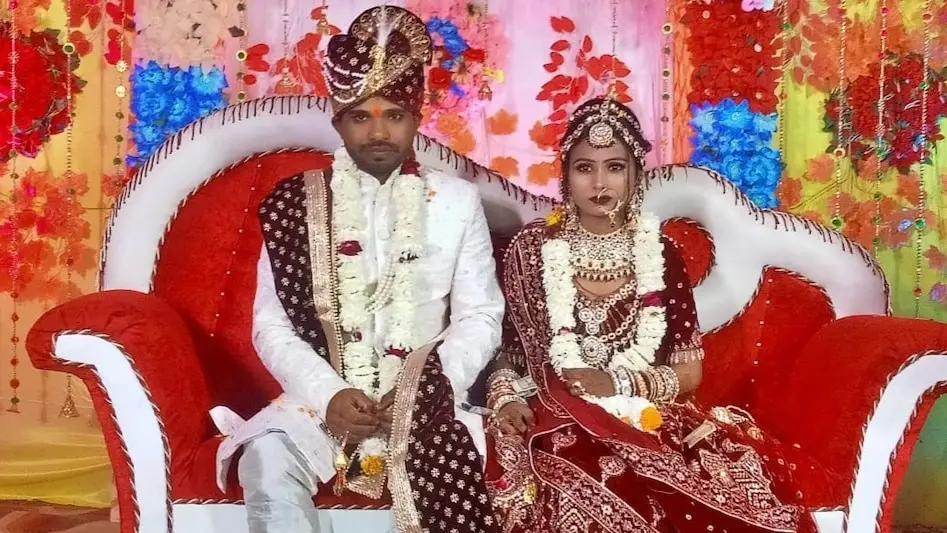 ayodhya bride groom died on suhagrat mobile message mysterious case blackmail illicit relationship
