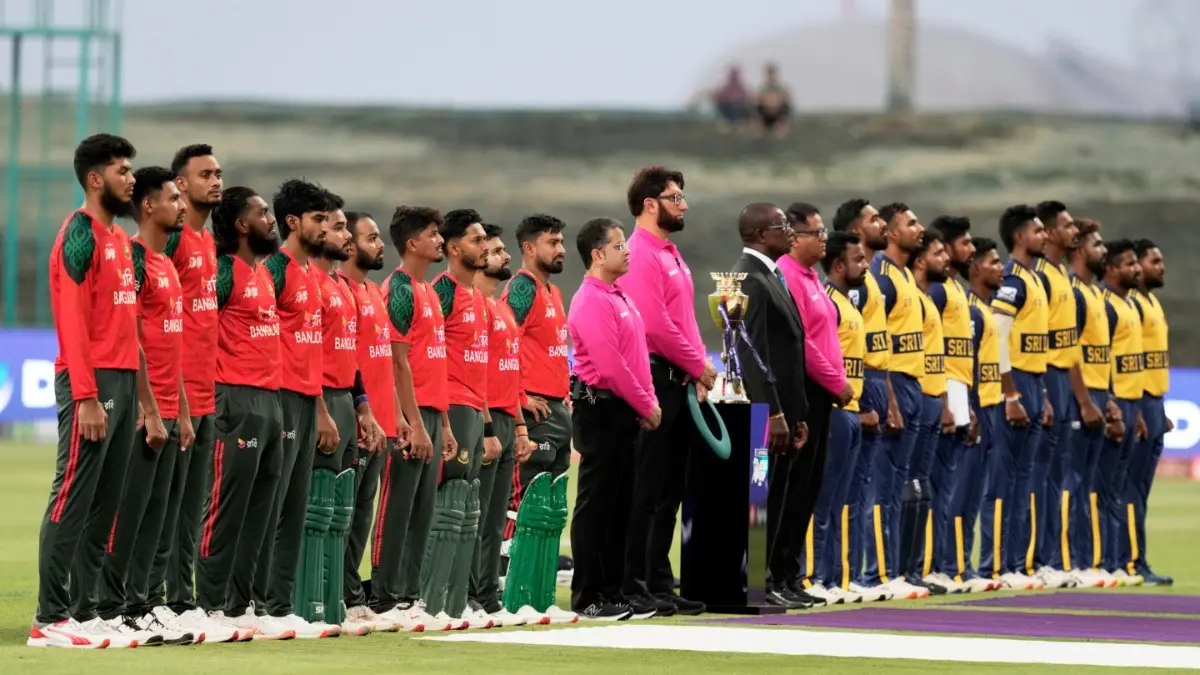 Sri Lanka vs Bangladesh Live Streaming: When And Where to Watch Asia Cup 2025 Match Live In India? Bangladesh and Sri Lanka players stand for the national anthems before the Asia Cup 2025 fixture