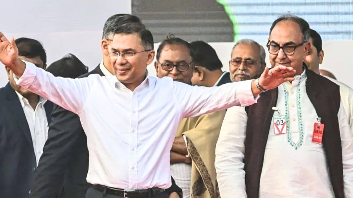 बांग्लादेश में ना संसद और ना ही स्पीकर... फिर कैसे होगा नई सरकार का शपथ ग्रहण? जानें क्या कहता है संविधान का नियम