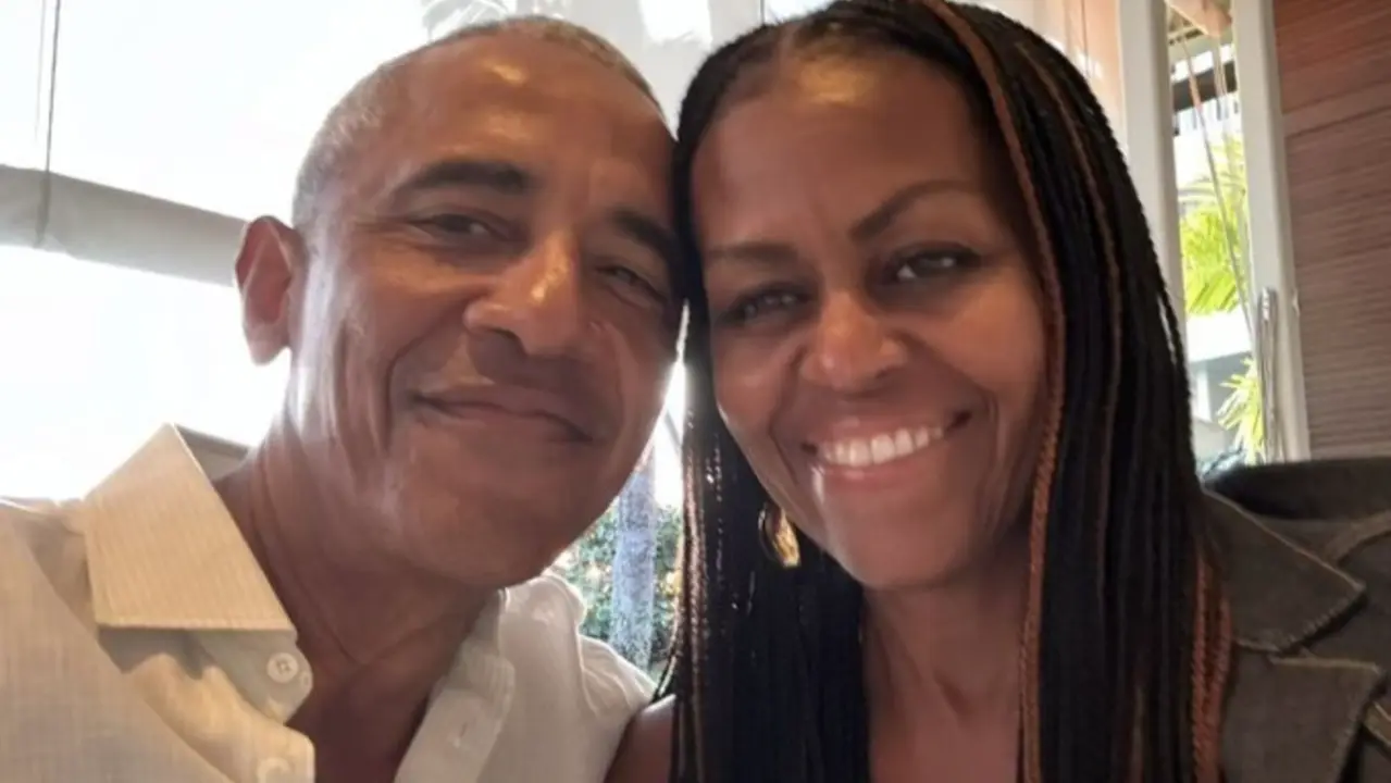 'You Still Take My Breath Away': Barack and Michelle Obama Shut Down Divorce Rumours With Mushy Valentine's Day Posts Barack and Michelle Obama