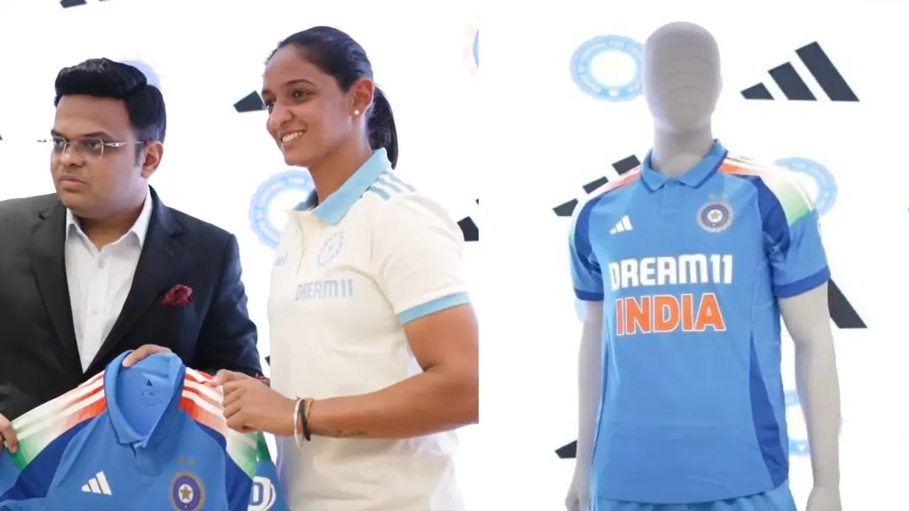 तो Champions Trophy में ये जर्सी पहनकर उतरेगी टीम इंडिया! Jay Shah ने कप्तान की मौजूदगी में की लॉन्च BCCI Secretary Jay Shah along with Harmanpreet Kaur Unveil new ODI jersey.
