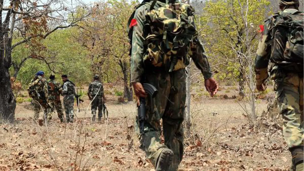 Major encounter in Gariaband Chhattisgarh, about 10 Naxalites killed in the encounter