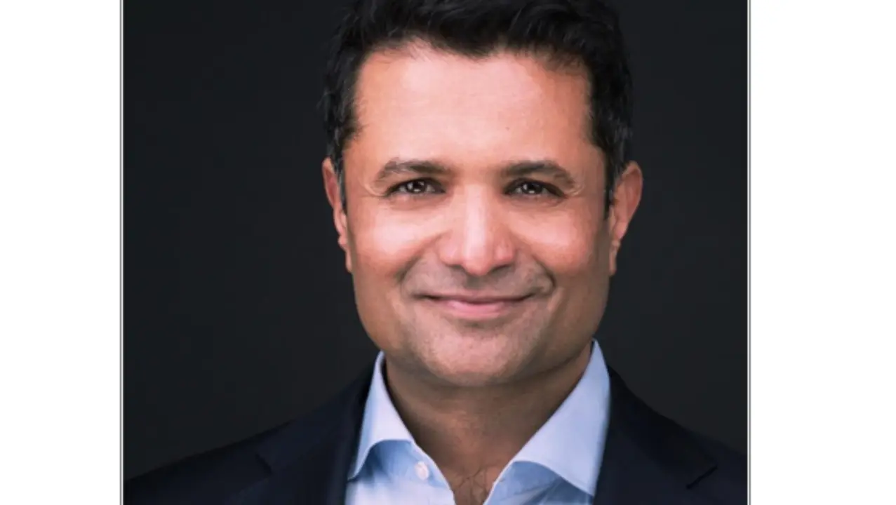 Bootstrapping a Dream: The Unvarnished Story of Building nRoad's Game-Changing AI Bootstrapping a Dream: The Unvarnished Story of Building nRoad's Game-Changing AI