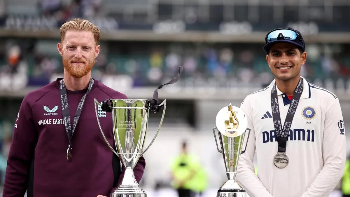 Ben Stokes (L), Shubman Gill (R)