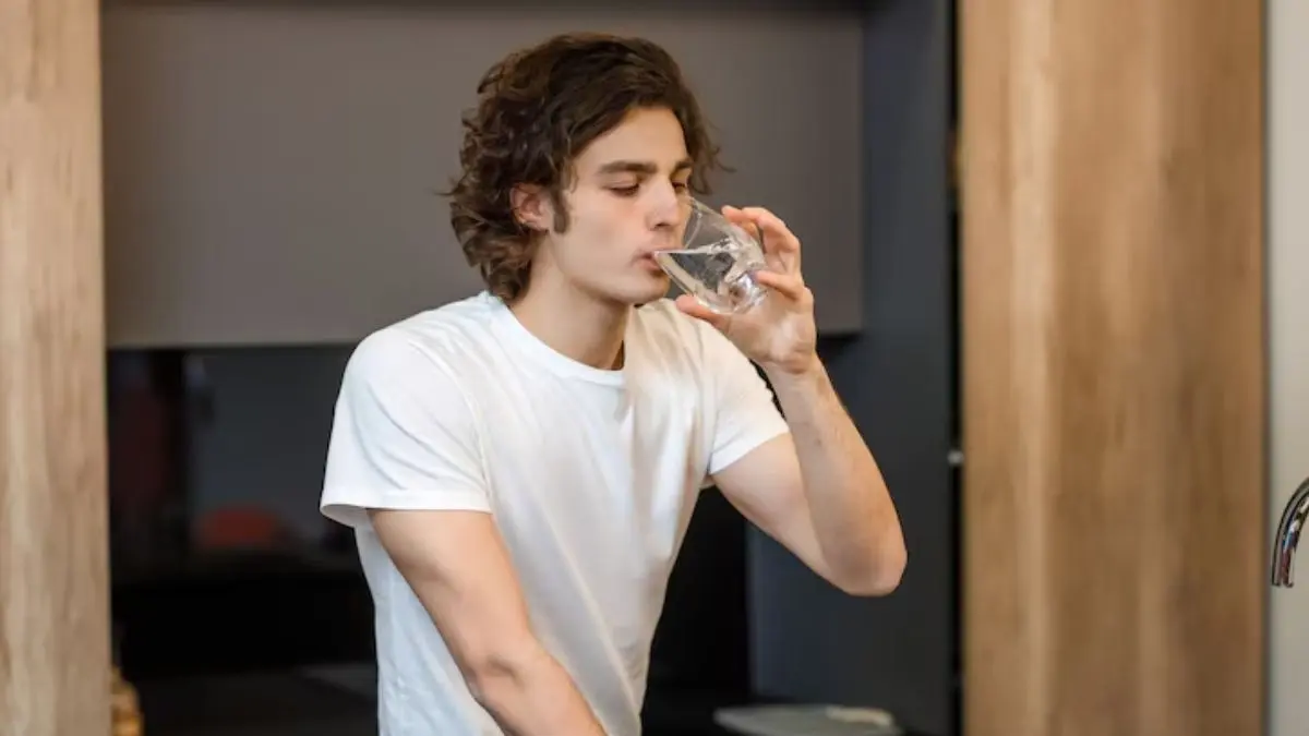 Benefits of drinking lukewarm water