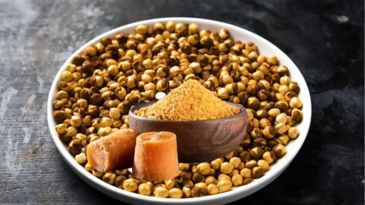 Benefits of eating jaggery with roasted gram