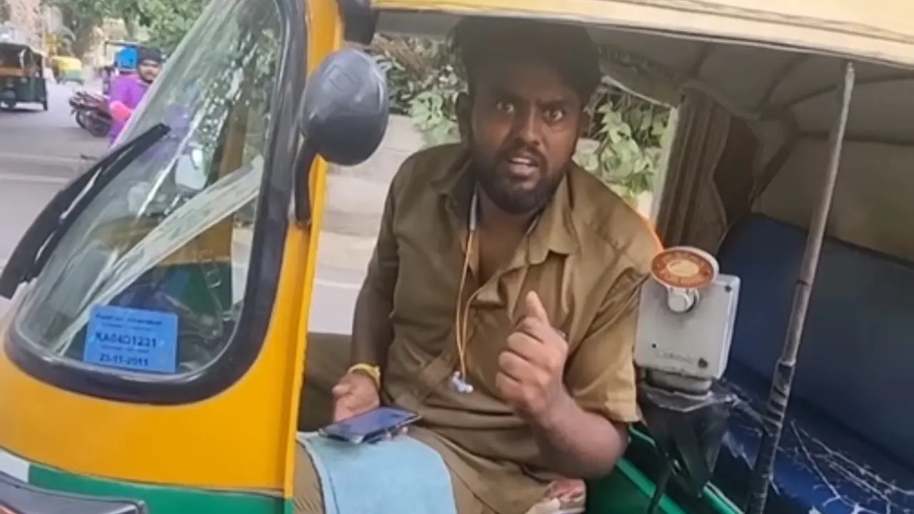 Bengaluru Auto Driver Threatens Woman After She Refuses To Pay Extra Fare, Argument Video Goes Viral Bengaluru Auto Driver Viral Video