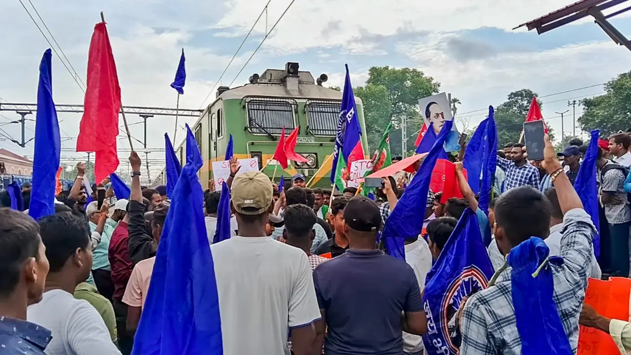 Bharat Bandh: Road, Rail Services Partially Affected in Odisha