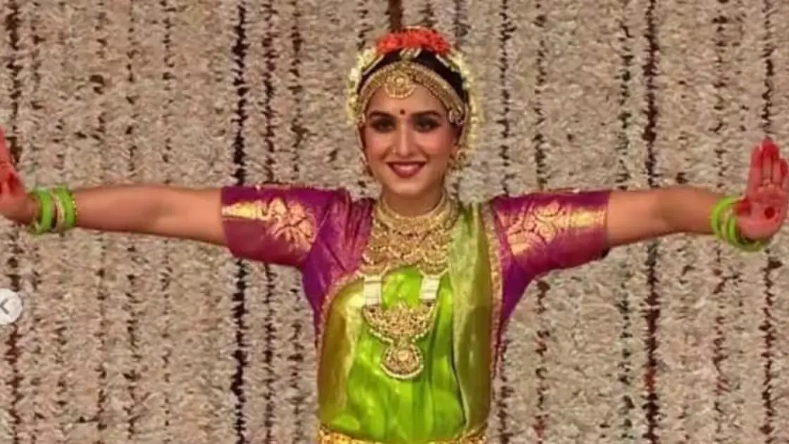 Anant Ambani's Fiancée Radhika Merchant Perform Bharatnatyam: What Are Its Health Benefits? Radhika Merchant captured performing Bharatnatyam
