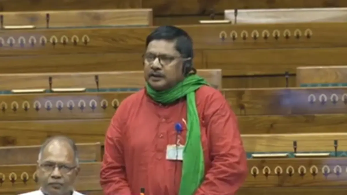 Bihar's EPIC Number Trouble: Tejashwi Yadav Not Alone, Another MP's Wife Found With Two IDs