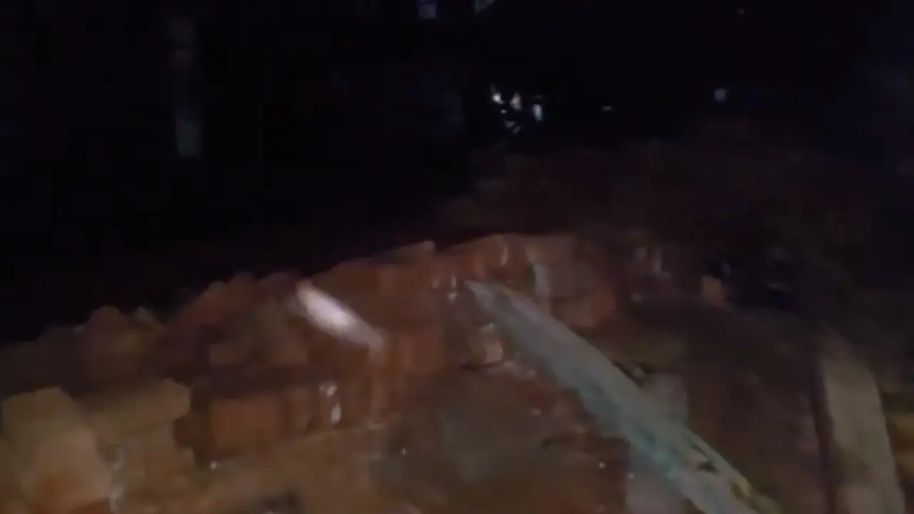 Bihar temple wall collapse