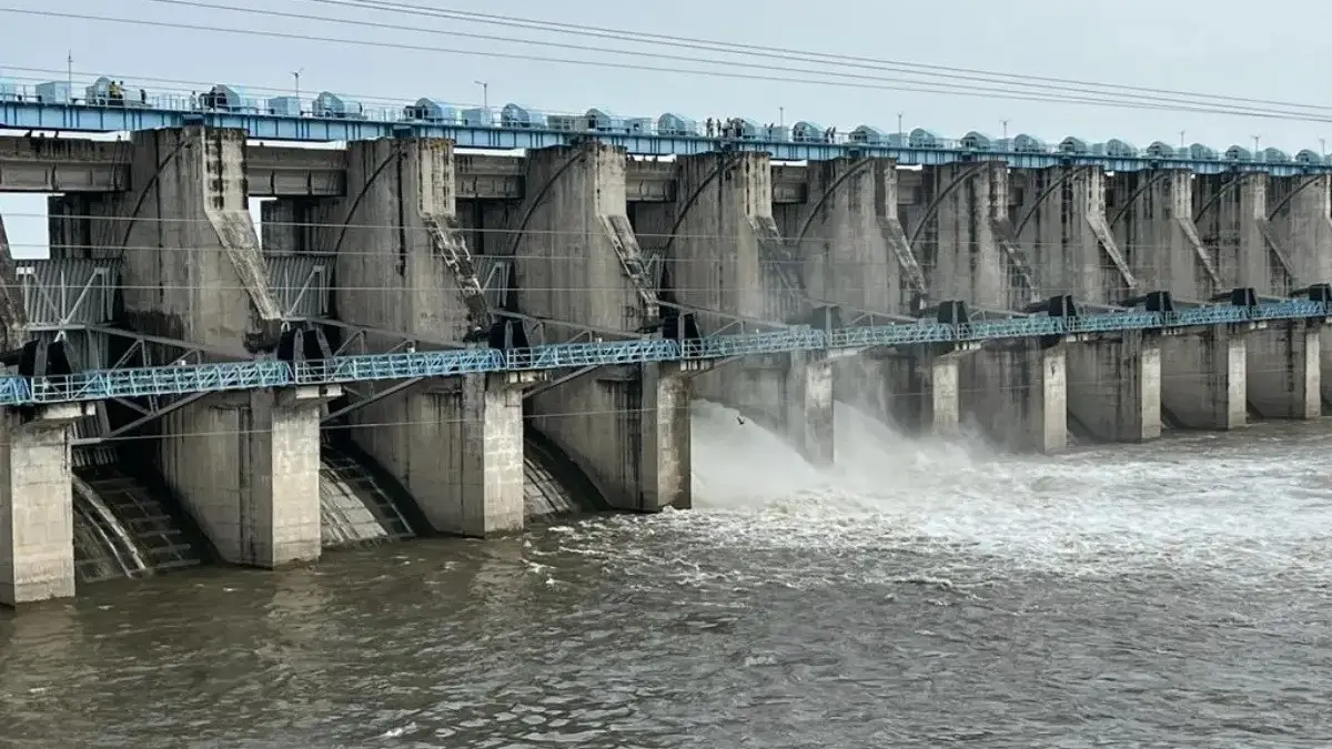 Bihar: Parts of Patna, Nalanda Under Threat as Rising River Waters Breach Small Dams Bisalpur dam