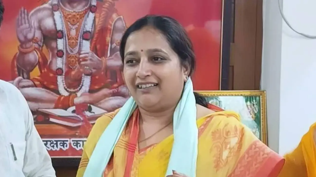Uttar Pradesh: BJP विधायक केतकी सिंह सहित तीन लोगों को धमकी, मुकदमा दर्ज BJP MLA Ketakee Singh