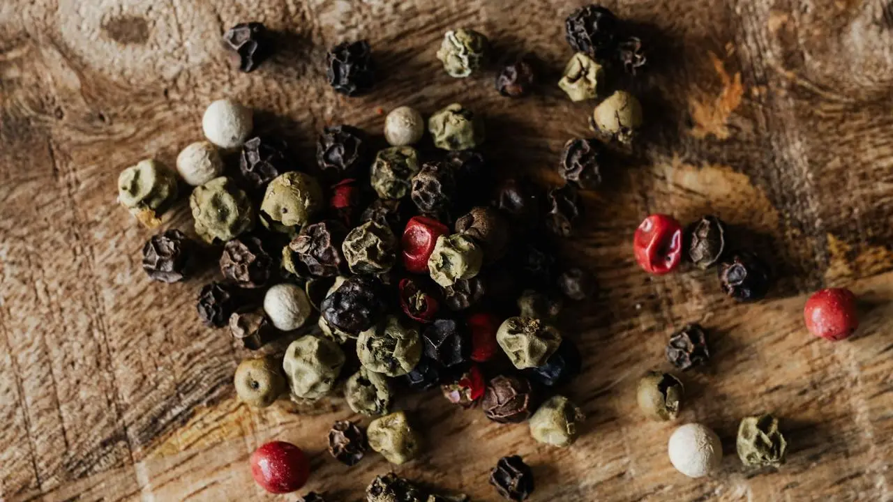 Learn 5 easy ways to include black pepper in your diet for a metabolism boost.