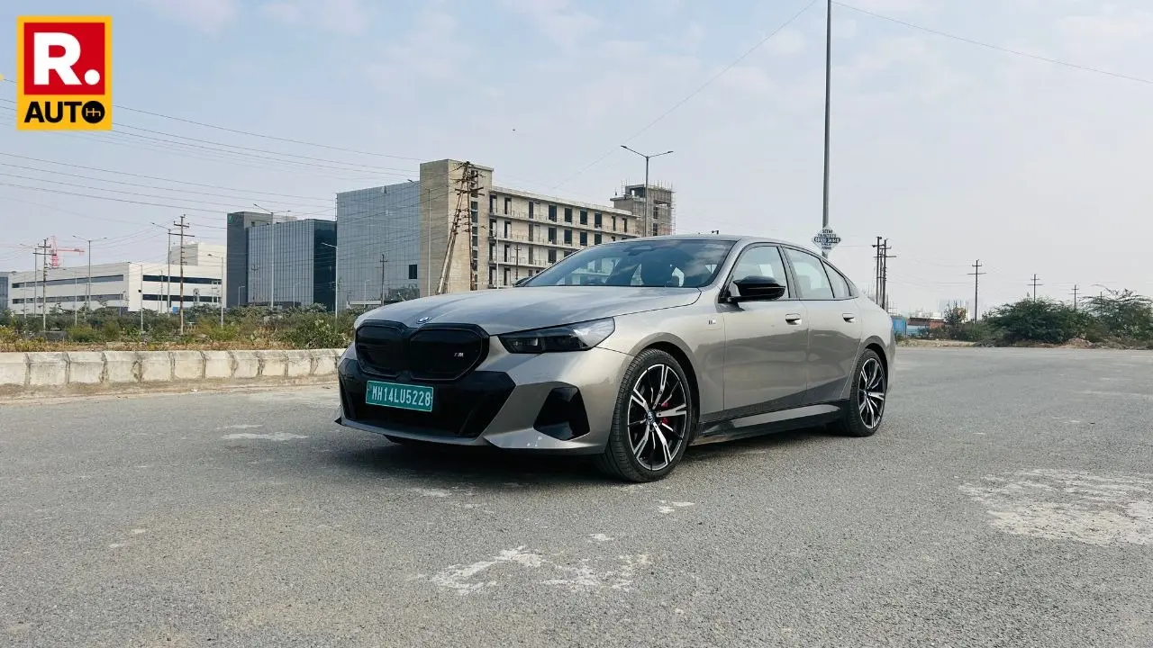 BMW i5 M60 Review: Luxury EV with A Balance of Performance and Range BMW i5 M60