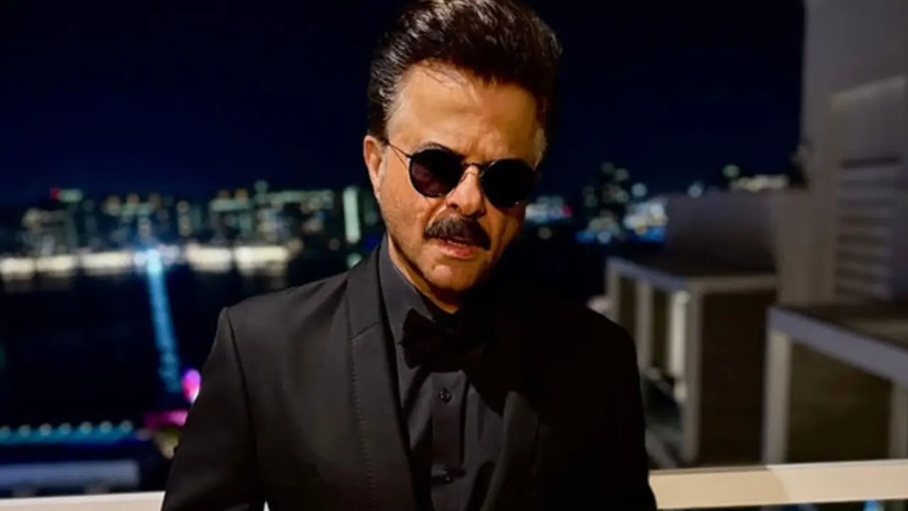Anil Kapoor And His Son Harsh Varrdhan Kapoor Buy A Luxury Apartment In Mumbai’s Bandra For Whopping ₹... Anil Kapoor And His Son Harsh Varrdhan Kapoor Buy A Luxury Apartment In Mumbai’s Bandra For Whopping ₹...