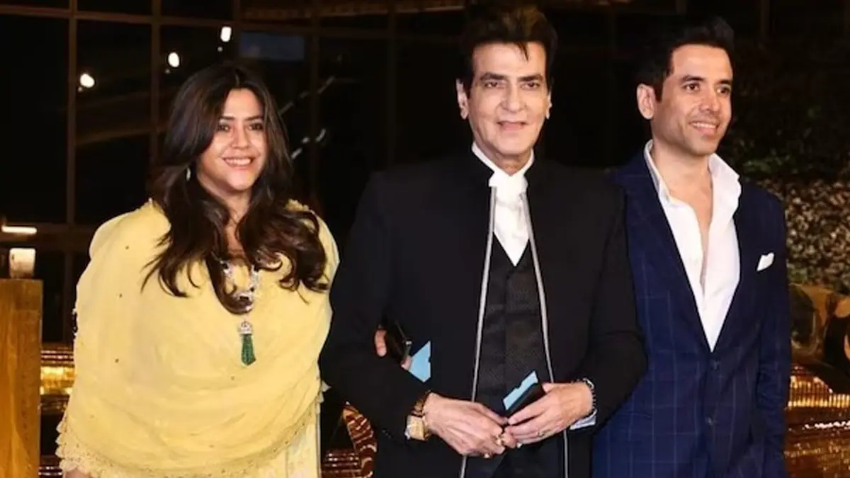 Bollywood actor Jeetendra and family