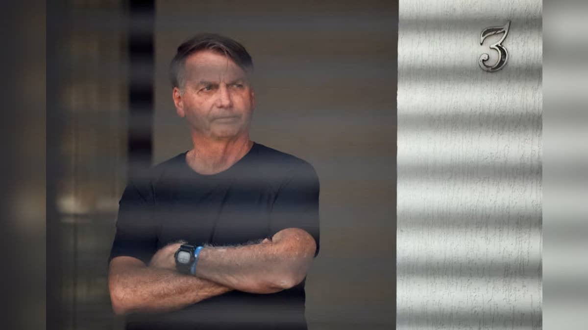 Brazil's Former President Bolsonaro's Kidney Function Worsens Amid Pneumonia Battle, Says Medical Team