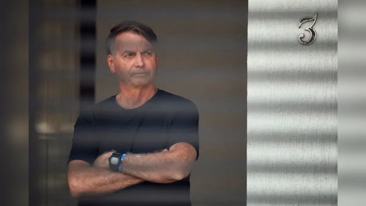 Brazil's Former President Bolsonaro's Kidney Function Worsens Amid Pneumonia Battle, Says Medical Team Brazil's Former President Bolsonaro's Kidney Function Worsens Amid Pneumonia Battle, Says Medical Team