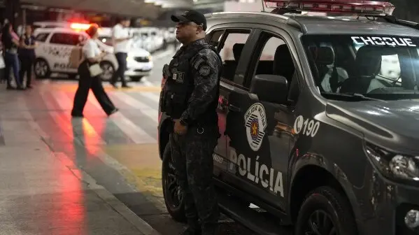 Brazil Shooting: 1 Killed, 3 Wounded After Gunmen Open Fire at Sao Paulo Airport Brazilian police said that unidentified gunmen opened fire at Sao Paulo's International Airport in Guarulhos, killing one person and injuring three others