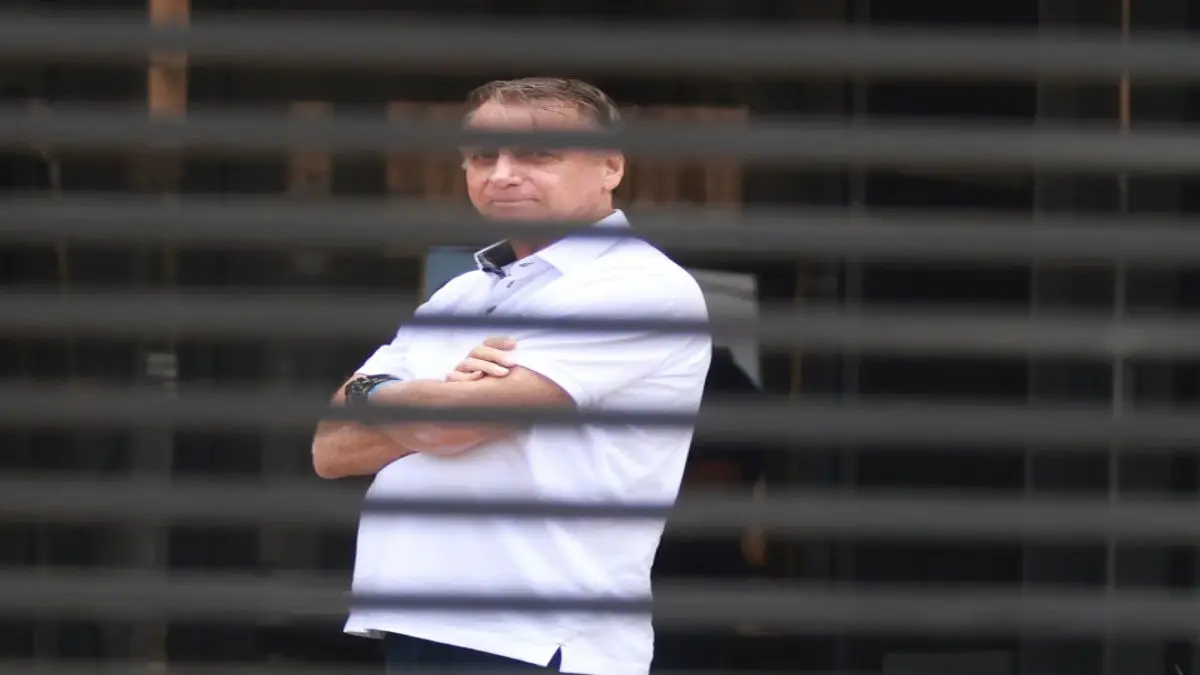 Brazil’s Ex-president Bolsonaro Arrested Over Alleged Plot to Escape and Avoid 27-year Prison Term