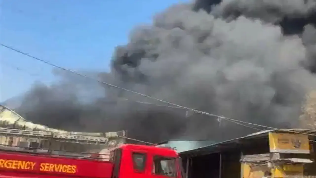 BREAKING: 15 Workers Feared Trapped After Massive Fire Breaks Out at Plastic Factory in Noida's Surajpur BREAKING: 15 Workers Feared Trapped After Massive Fire Breaks Out at Plastic Factory in Noida's Surajpur