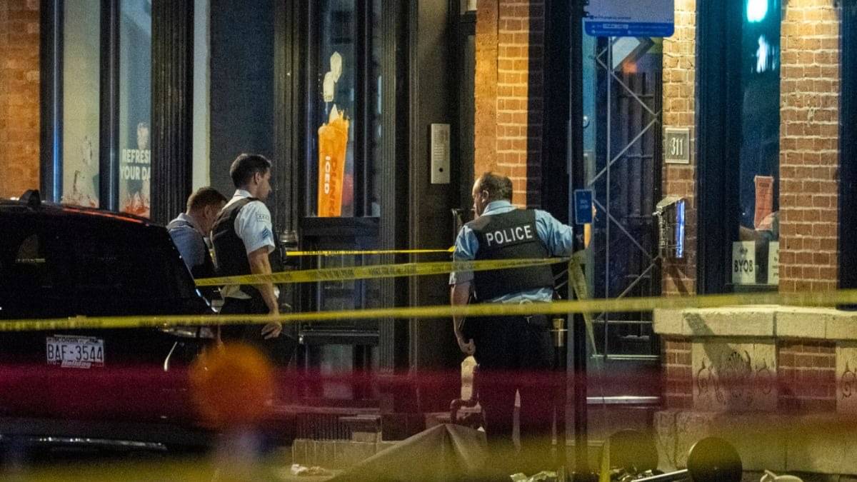 BREAKING: 3 Killed, 16 Injured in Mass Shooting at Chicago Nightclub