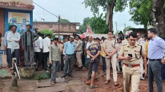 9 Children Killed as Wall Collapses in Madhya Pradesh's Sagar ...